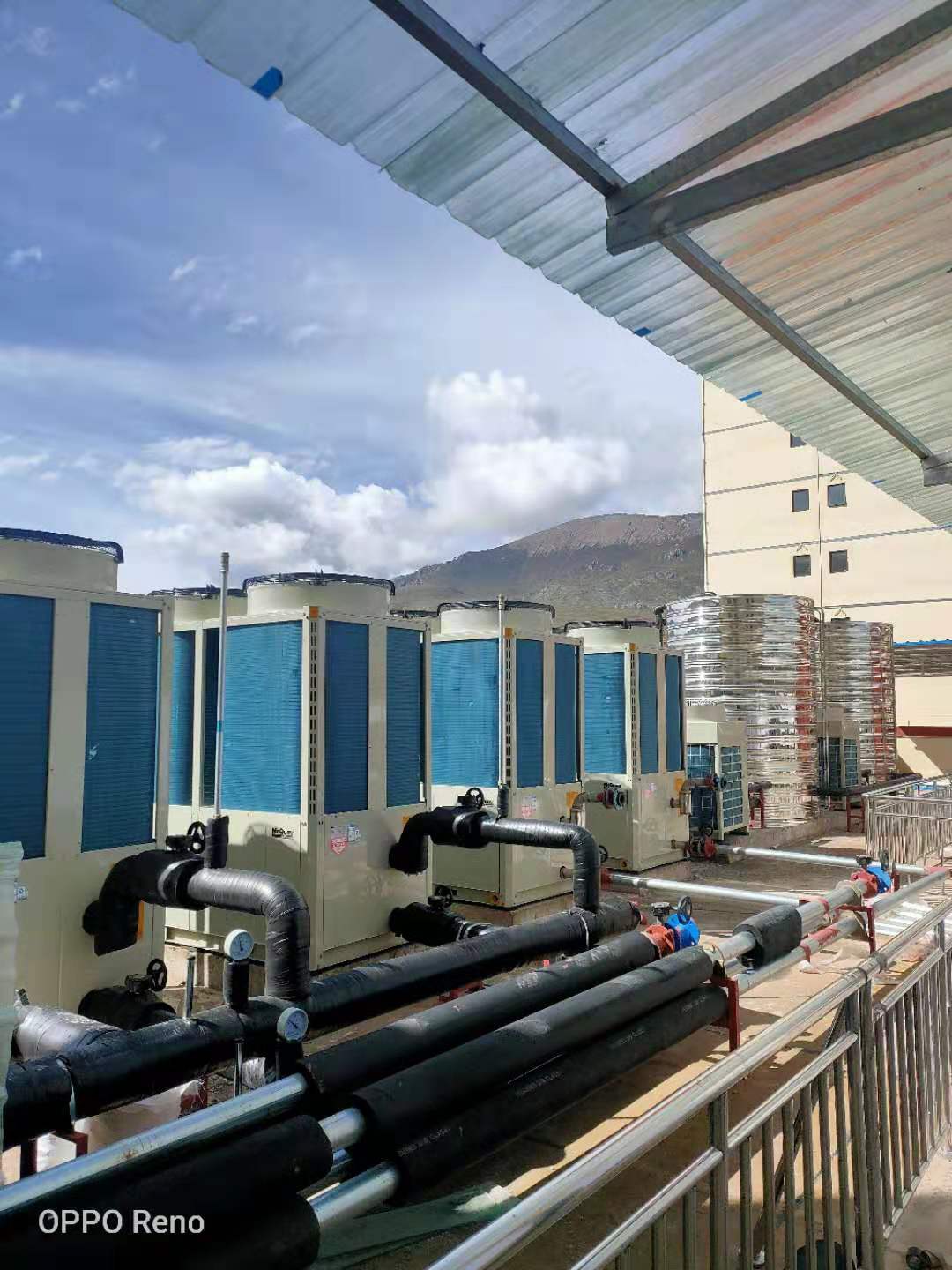 中央空調室外機